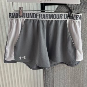 UNDER ARMOUR WOMEN’S ATHLETIC SHORTS